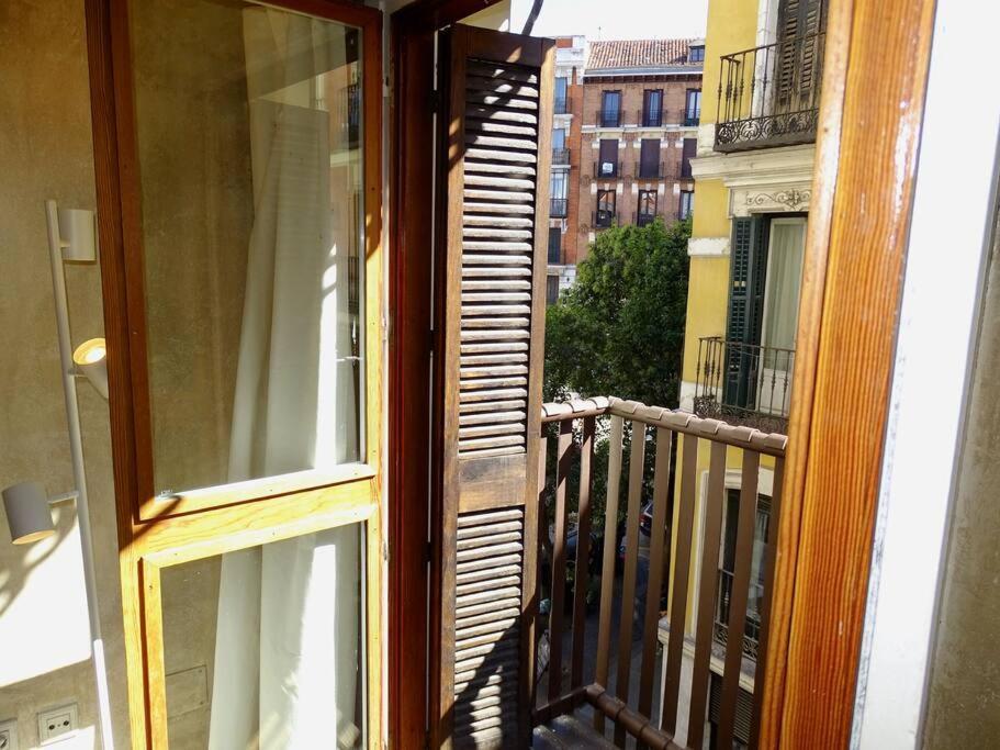 Precioso Apartamento Junto A La Plaza Mayor マドリード エクステリア 写真