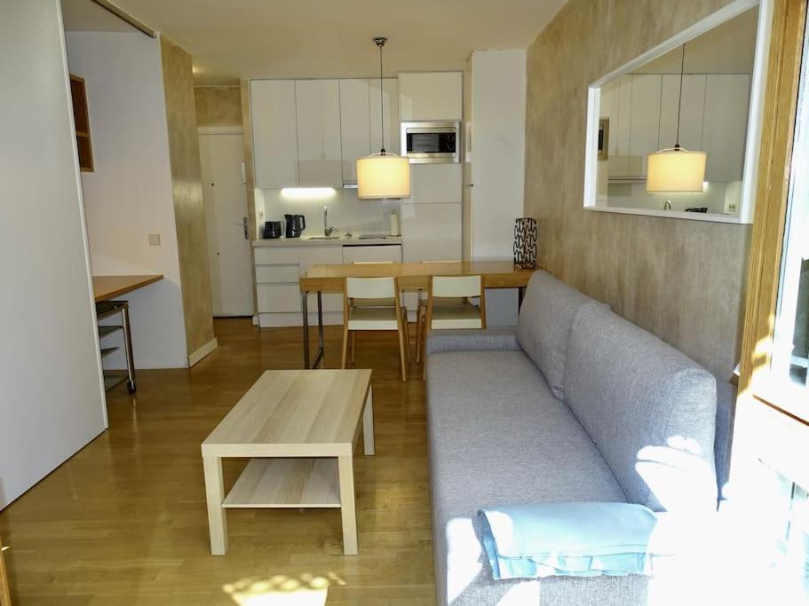 Precioso Apartamento Junto A La Plaza Mayor マドリード エクステリア 写真