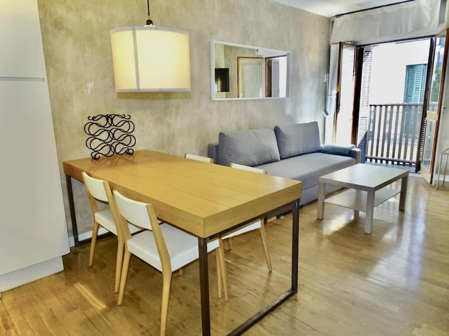 Precioso Apartamento Junto A La Plaza Mayor マドリード エクステリア 写真